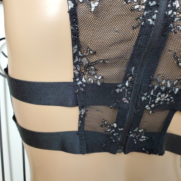 Victoria's Secret silver sparkly bralette large - Picture 6 of 8